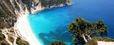 Πάσχα στην Κεφαλονιά και την Ιθάκη 4 ημέρες και 5 ημέρες
